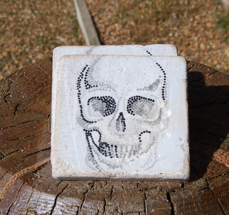 Skull Coasters Skeleton