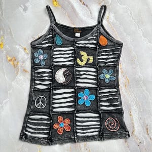 Vintage Y2K Patchwork Linne Broderad Blommig Svart Ärmlös Festivaltopp