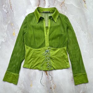 Top a corsetto verde lime stile Y2K, camicetta con lacci e maniche lunghe plissettate, camicia in stile fairycore