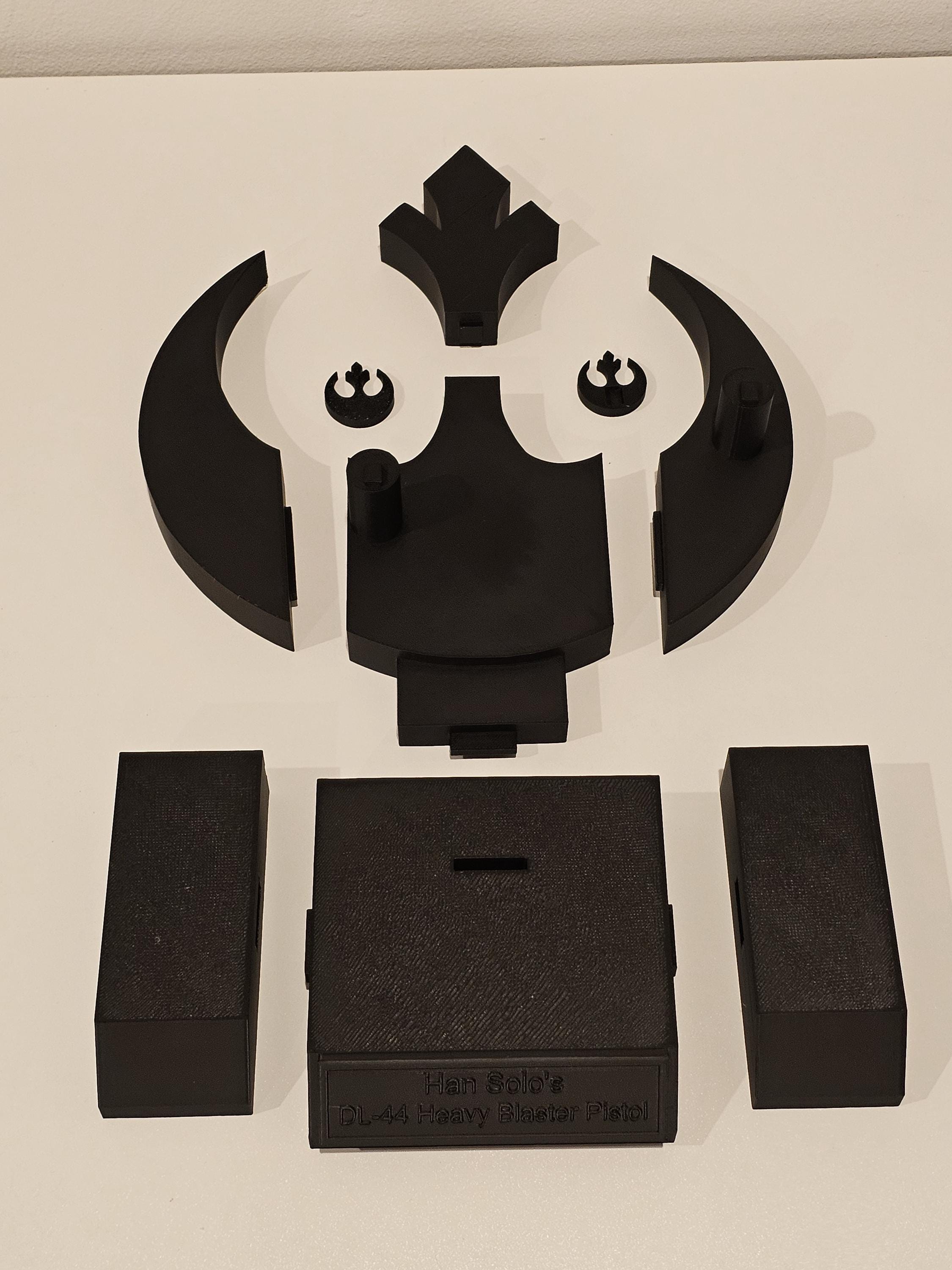Han Solo DL-44 Blaster Rebel Emblem Stand - Etsy