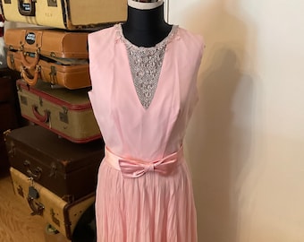 1960s Pink Crepe Dress