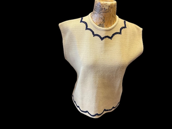 Yellow Shell with Black Trim - image 1