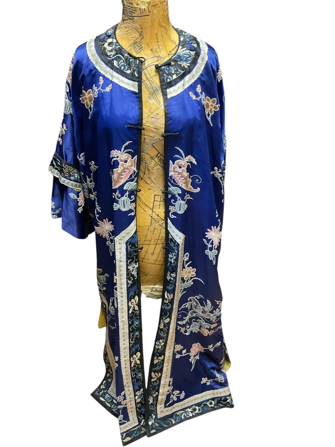 Vintage Asian Chinese Silk Robe - Etsy