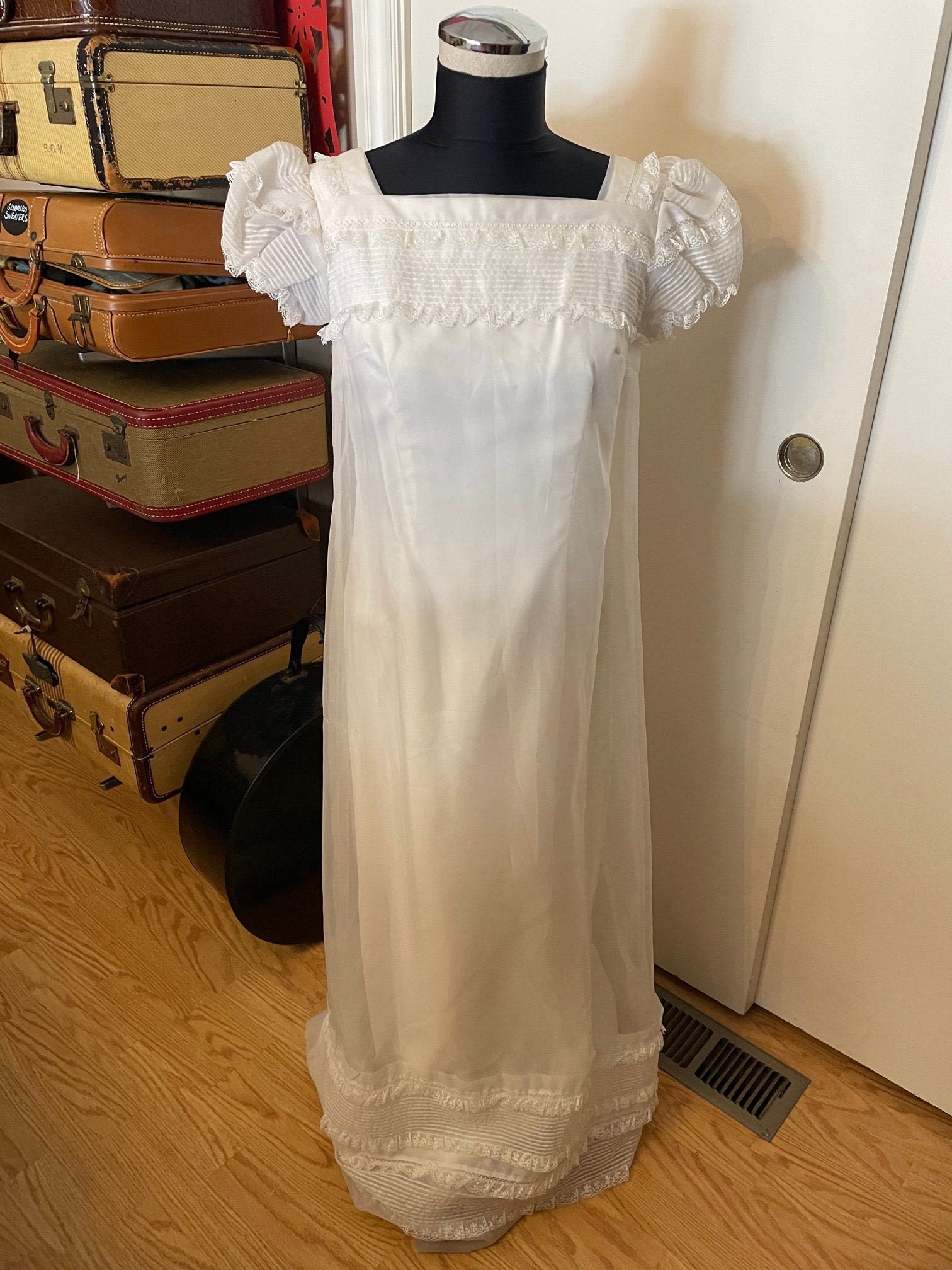 1960s Long Wedding Dress