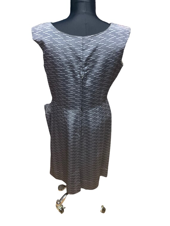 50’s Elegant Wiggle Dress - image 4