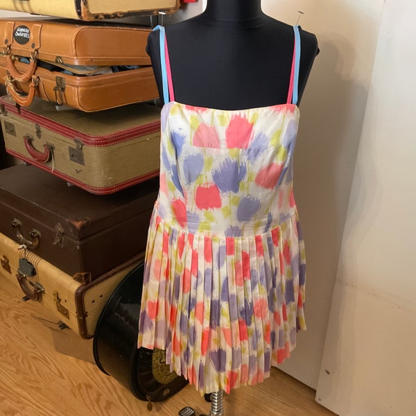 Gabar 50's Swimsuit with knife pleat skirt