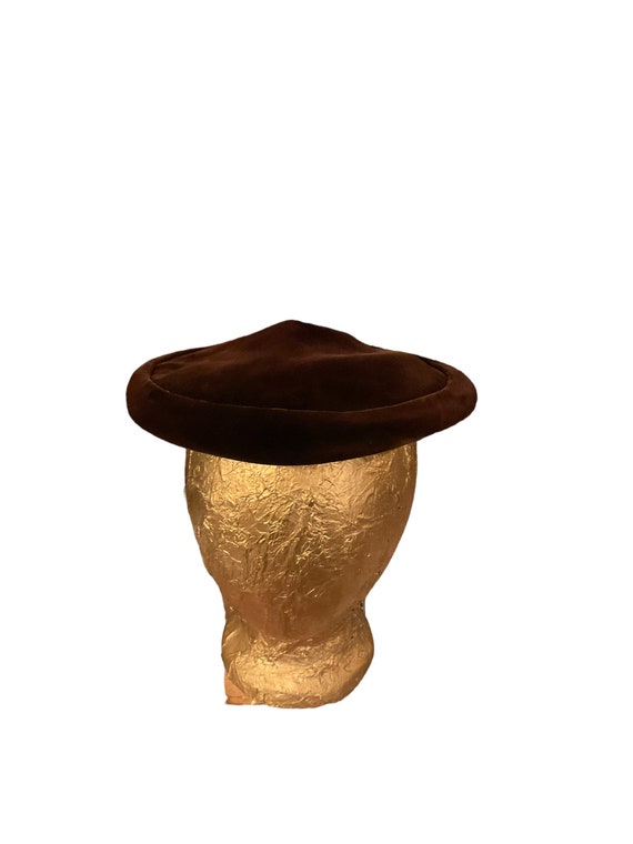 Elegant Brown Velvet Beret Taupe Brown Vintage Style Beret Hat for Women Soft Luxury  main image 2