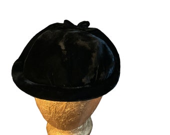 Sombrero elegante de terciopelo negro