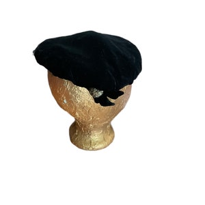 Lemington Black Velvet Hat