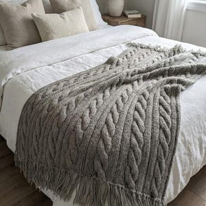 Easy Knitting Pattern for Beginners, Quick PDF Download, 4 Sizes Included