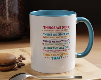 Taza con letras de canciones de los 80: Taza de café de cerámica con estilo retro.