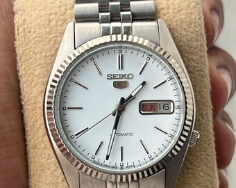 稼働品SEIKO 5 7009-3110自動巻 腕時計フルーテッドベゼルシルバー 稼働品SEIKO 5 7009-3110自動巻 腕時計フルーテッドベゼルシルバー