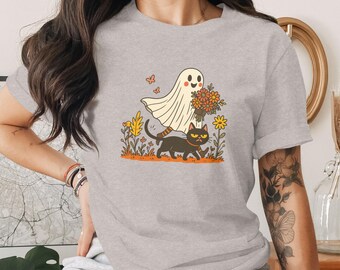 T-shirt med spök- och svart kattmotiv | Nyckfull höst- och blommig Halloween-t-shirt