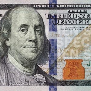 100ドル紙幣