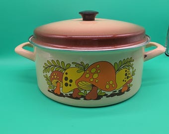 Vintage Sears Merry Mushroom Enamel Stock Pot with Lid 10" Retro 1970s Dutch Oven