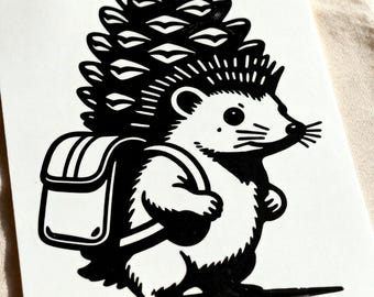 Impresión linográfica de erizo hecha a mano, mochila con piña, arte cottagecore A5