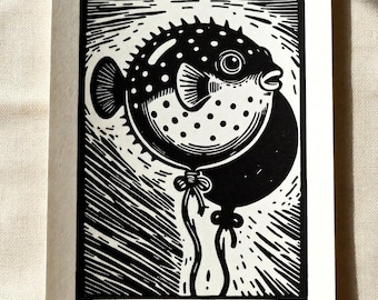 Impresión linográfica de globo de pez globo, A5, arte oceánico en blanco y negro