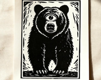 Impresión linográfica surrealista de un oso cíclope, arte popular gótico, tamaño A5