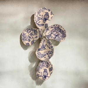 Oyster Shell Cross Trinket Dish/Wall Hanging, Blue Hummingbird Pattern, Jewelry Organizer