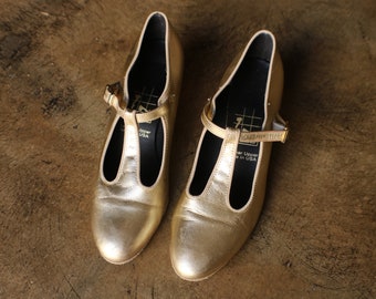 Size 8 1/2 / Gold T Strap Heels / Vintage 80's Metallic Dance Shoes