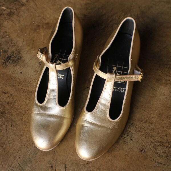 Size 8 1/2 / Gold T Strap Heels / Vintage 80's Metallic Dance Shoes