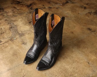 5 1/2 Black Leather Women's Cowboy Boots , Simple Black Boots, Vintage Western