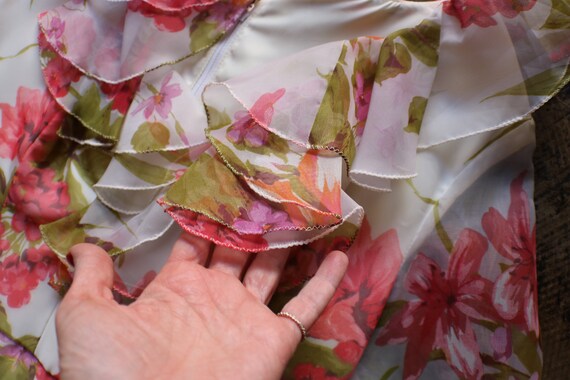 70's Floral Organza Dress / Vintage Ruffled Neckl… - image 6