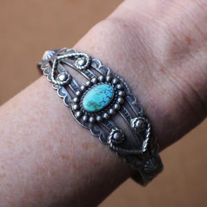 Vintage Arrow CUFF / Turquoise Fred Harvey Era Bracelet / 50's Turquoise Bracelet / Early Bell Trading Post Jewelry