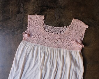 Antique Chemise / Light Pink Crochet Lace Yoke Slip with Cream Cotton Voile / Medium to Large