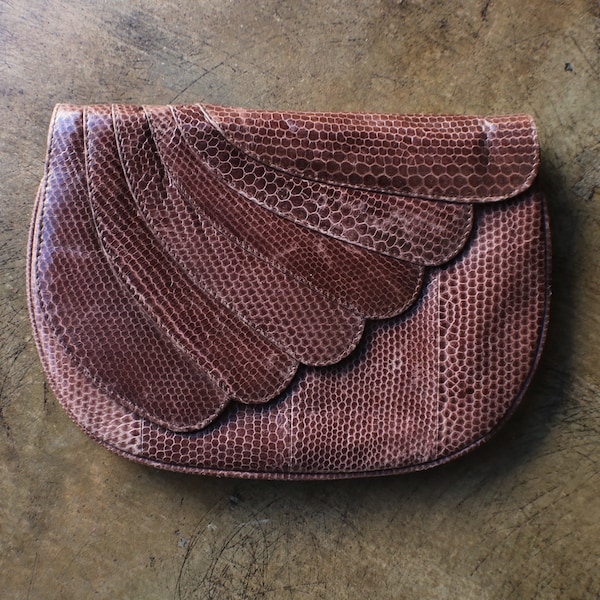 Pochette vintage / Porte-monnaie en peau de serpent / Sac à main en cuir couleur châtaigne