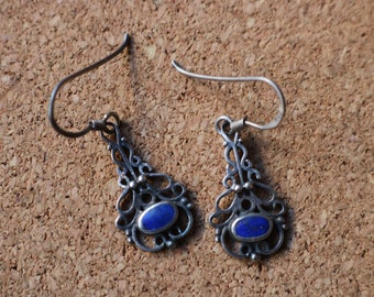 Sterling Dangle EARRINGS /  Romantic 90's Jewelry / Vintage Blue and Silver Earrings