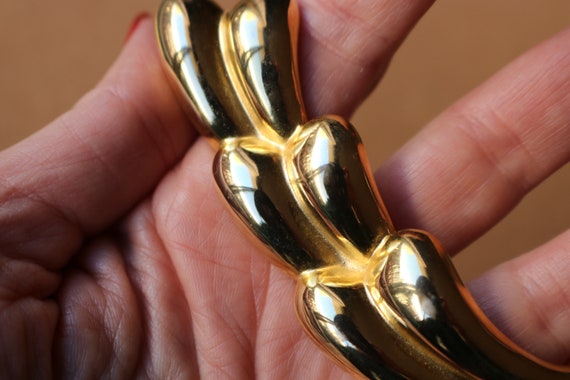80's Large Gold Brooch / Gold Sculptural Pin / Vi… - image 3