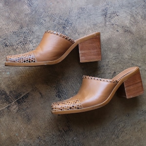 6 1/2 M Western Mules / Gen Z Leather Mules / Women&#39;s Shoes