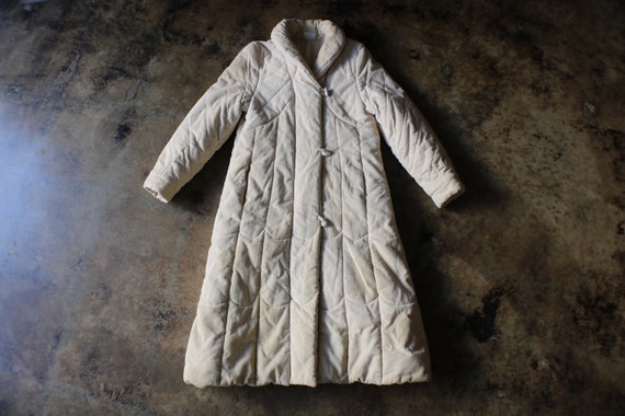 Vintage Cream corduroy jacket >>> main image 0