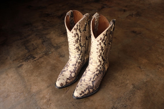 9 1/2 Snake Skin Cowboy Boots , Vintage Western Leather