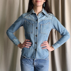 1970&#39;s Denim Shirt / Women&#39;s Patchwork Denim Top / Vintage Jean Shirt Small