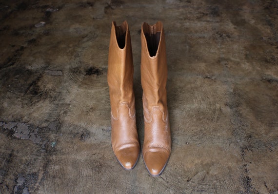 Size 8 M Vintage BOOTS / Brown Leather Women's Bo… - image 3