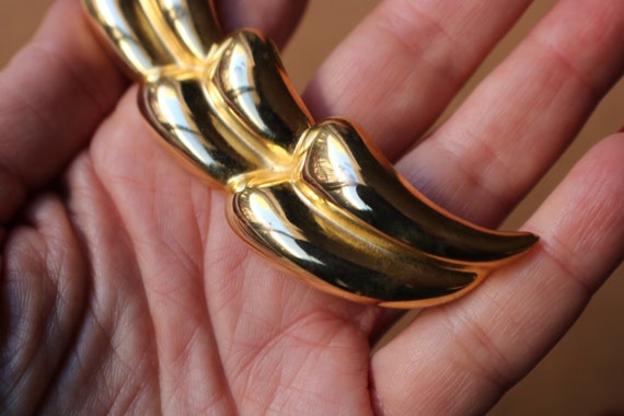 80's Large Gold Brooch / Gold Sculptural Pin / Vi… - image 4