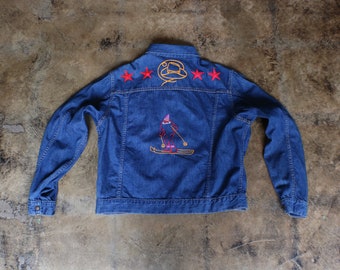 1970's Embroidered Denim Jacket / Dark Wash Jean Jacket Cactus Embroidery / Women's Large