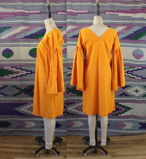 Vintage Josefa Bell Sleeve DRESS / Exaggerated Tru