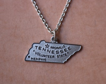 Tennessee Necklace / Vintage Sterling Nashville Charm / Silver State Necklace