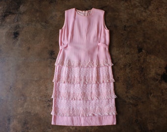 Light Pink Shift Dress / Vintage Sleeveless 60's Summer Dress / Women's Small