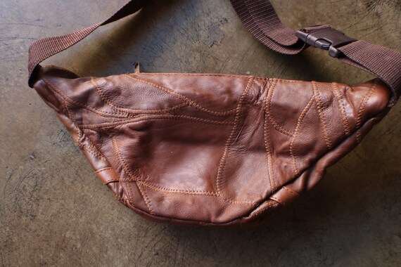 Patchwork Leather Sling Bag / Vintage 90's Waist … - image 4