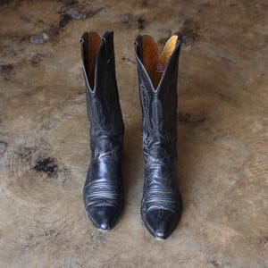 Black Cowboy BOOTS , Vintage Women's Size 8 1/2 B Western Leather Boots