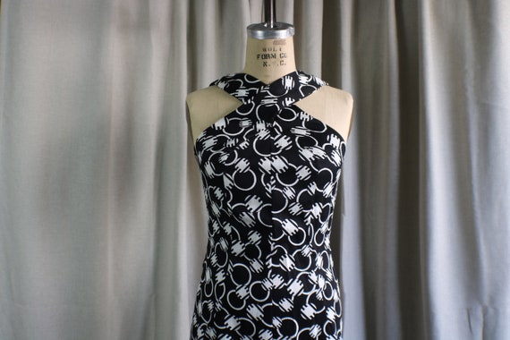 Black and White Halter Dress / 70's Sleeveless Lo… - image 2