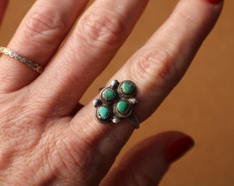 Anillo de racimo de turquesa, joyería vintage del suroeste, plata de ley, talla 8 1/4
