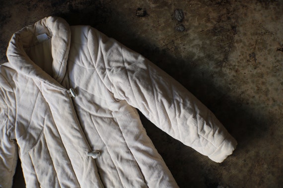 Vintage Cream corduroy jacket >>> main image 1