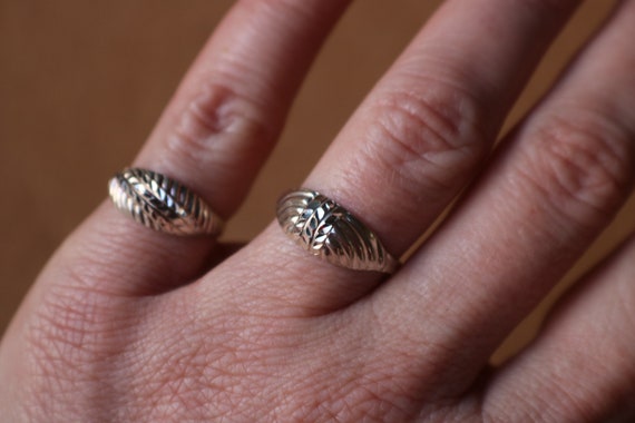 Sterling Dome RING , Etched Stacking Ring - Size … - image 2