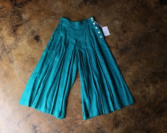 Vintage Linen Pleated Coulotte Pants /  Turquoise High Waist Wide Leg Cropped Pants / Women's Small