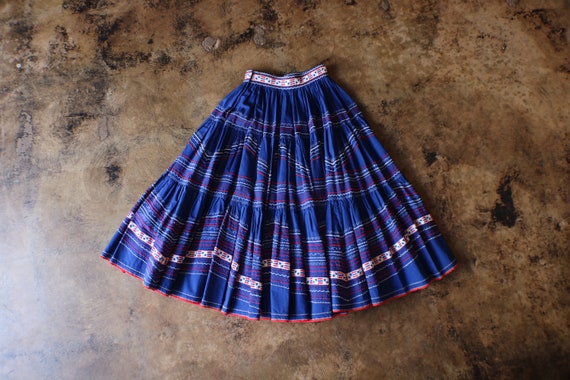 Patio Skirt Extra Large / Vintage Patriotic Circl… - image 1